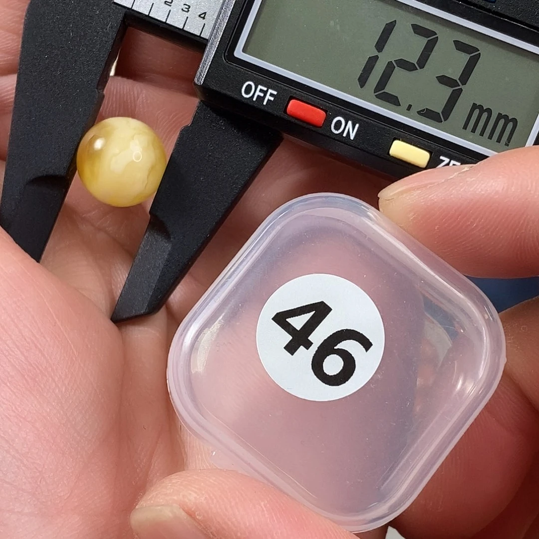 琥珀裸石未镶嵌微瑕