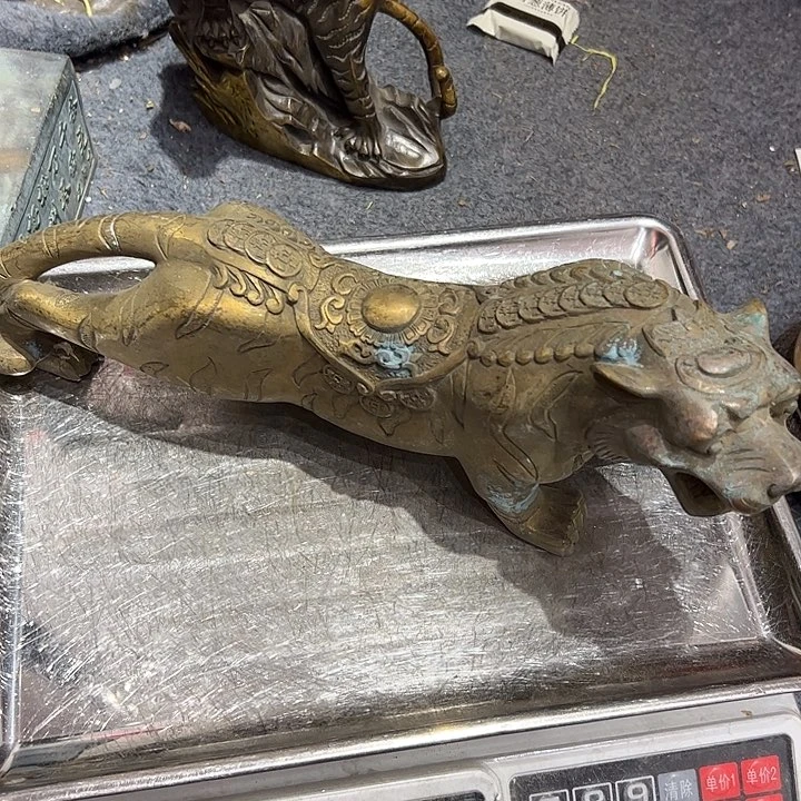 广****询微瑕疵黄铜摆件工艺品