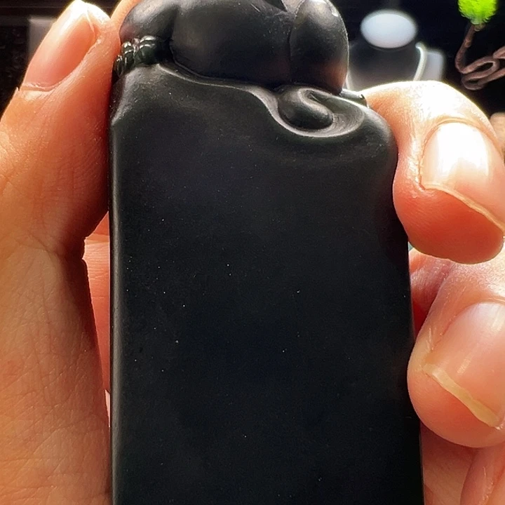 手链未镶嵌和田玉（糖玉）火**莓