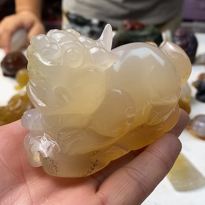 未镶嵌颈饰玛瑙/玉髓
