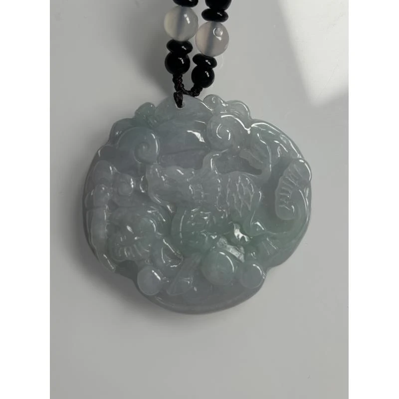 天然A货翡翠麒麟（28001）