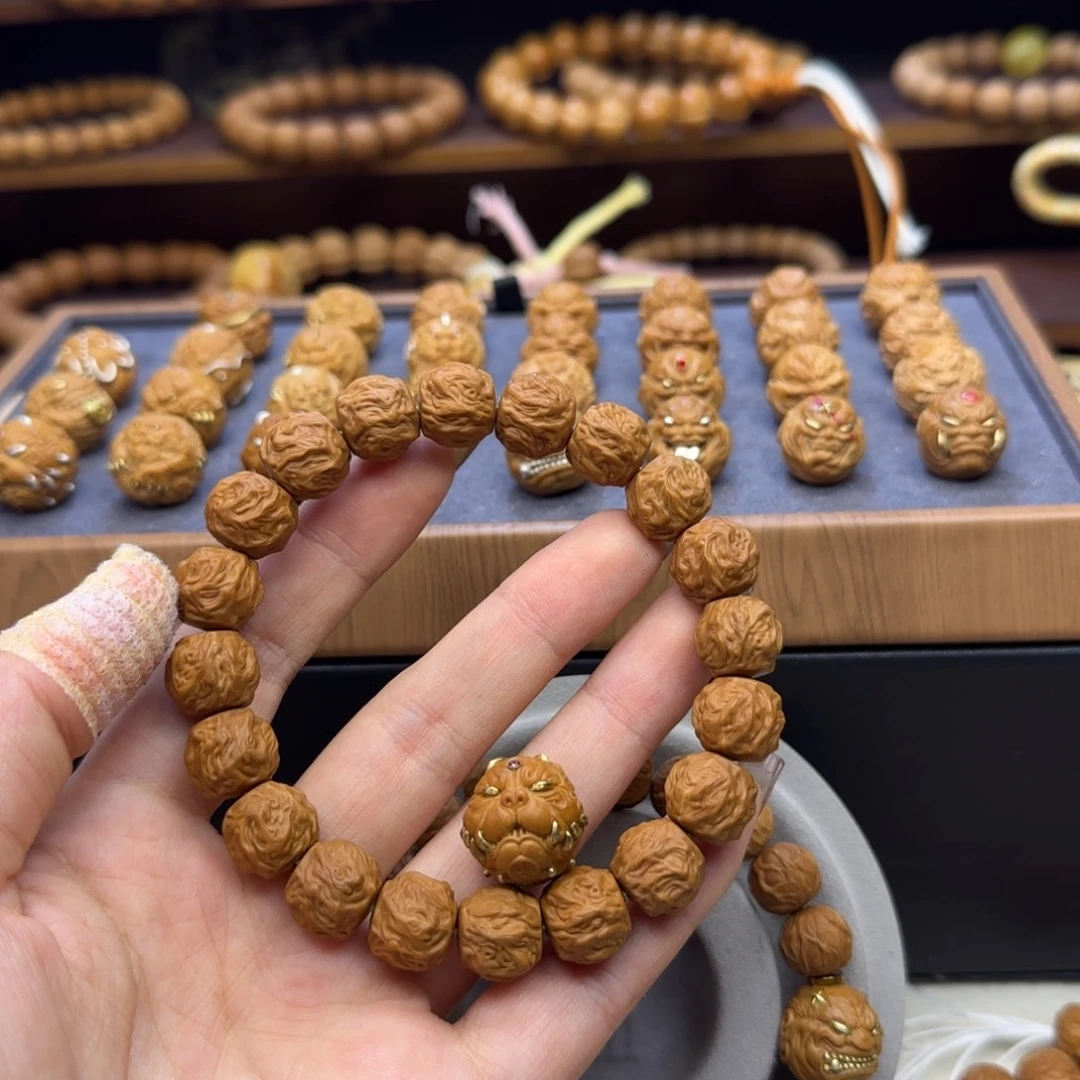 进***怪13龙蛇➕铜狗王单颗