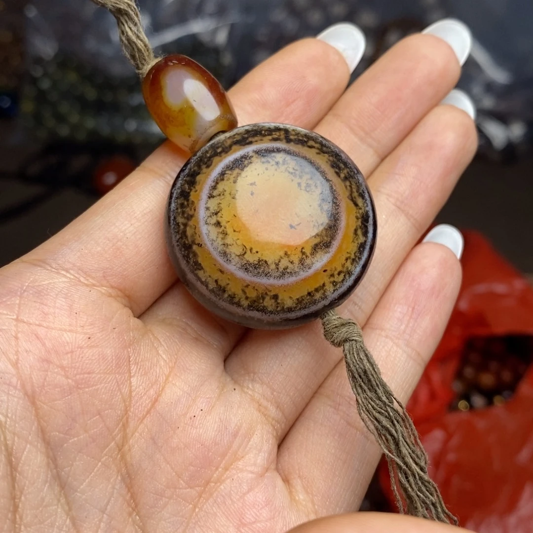 未镶嵌颈饰玛瑙/玉髓