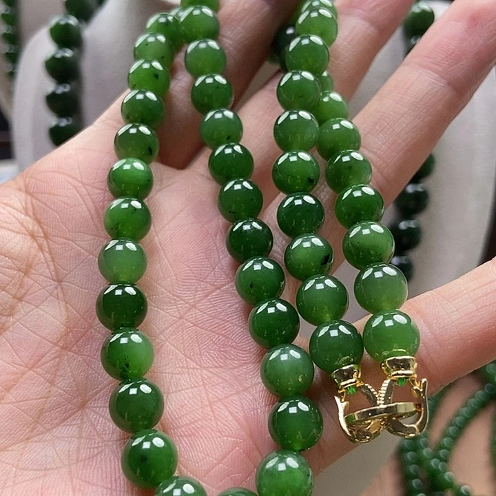 和田玉（碧玉）未镶嵌颈饰