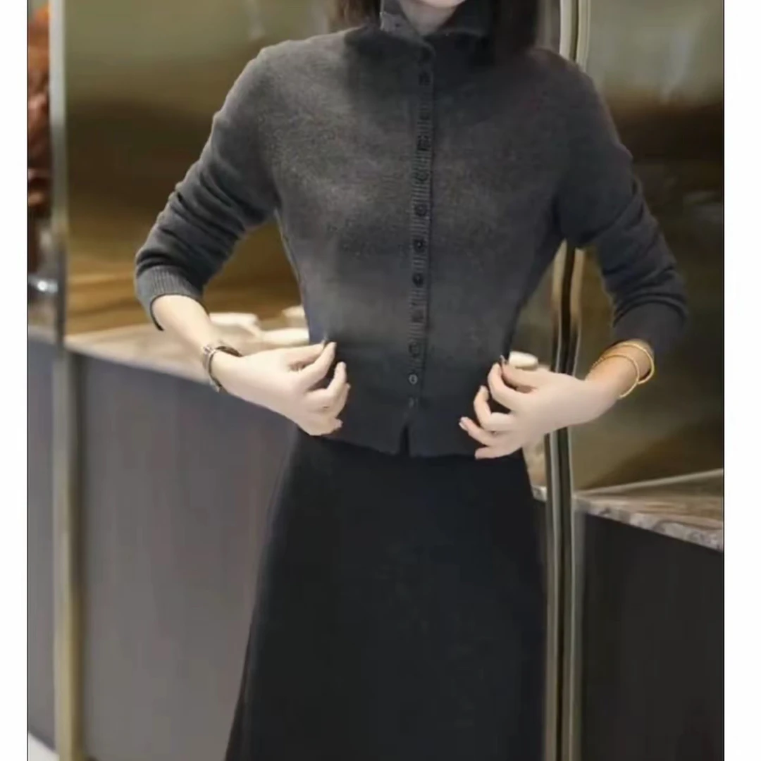 早秋时尚减龄气质复古潮流百搭精品女装