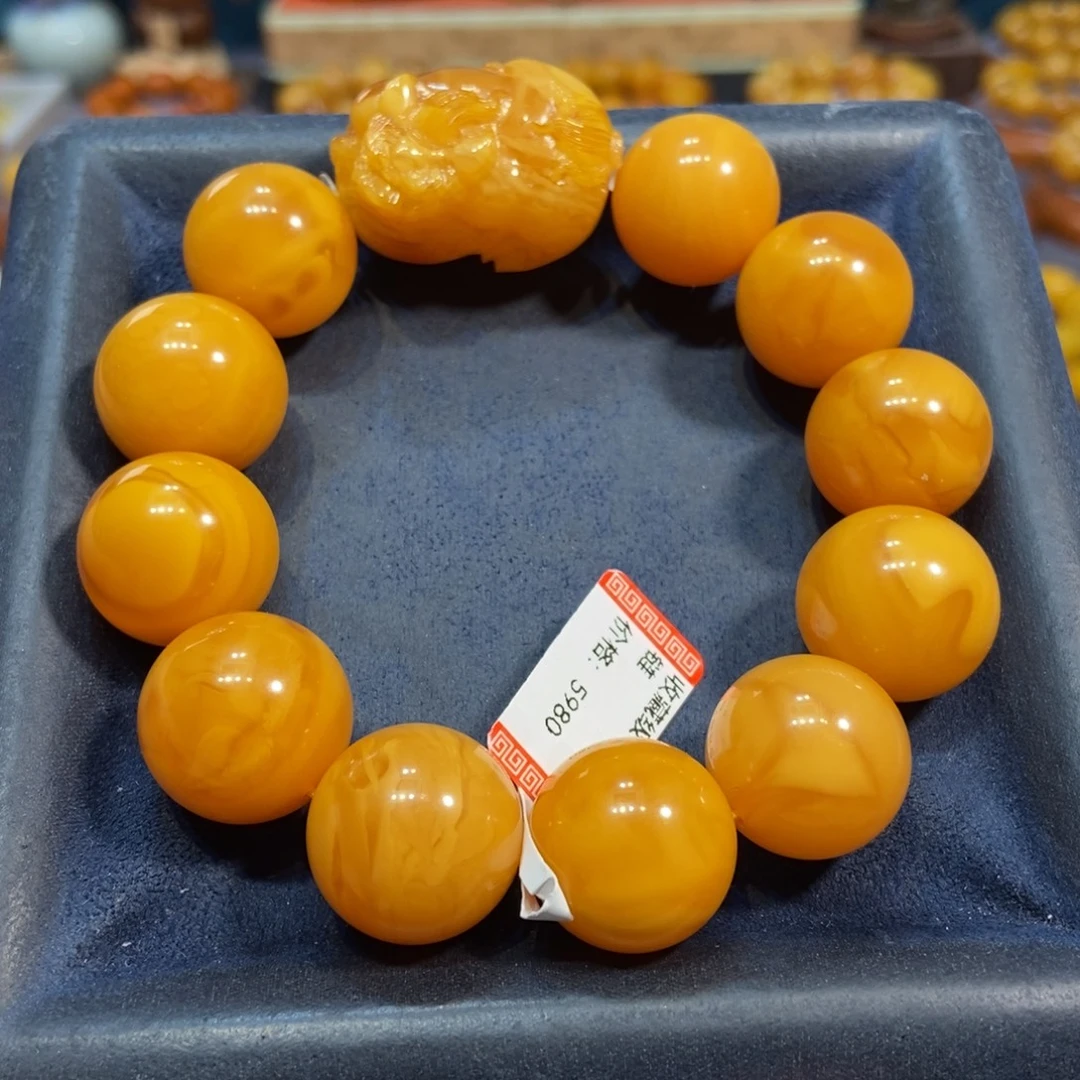 琥珀未镶嵌手链蜜蜡