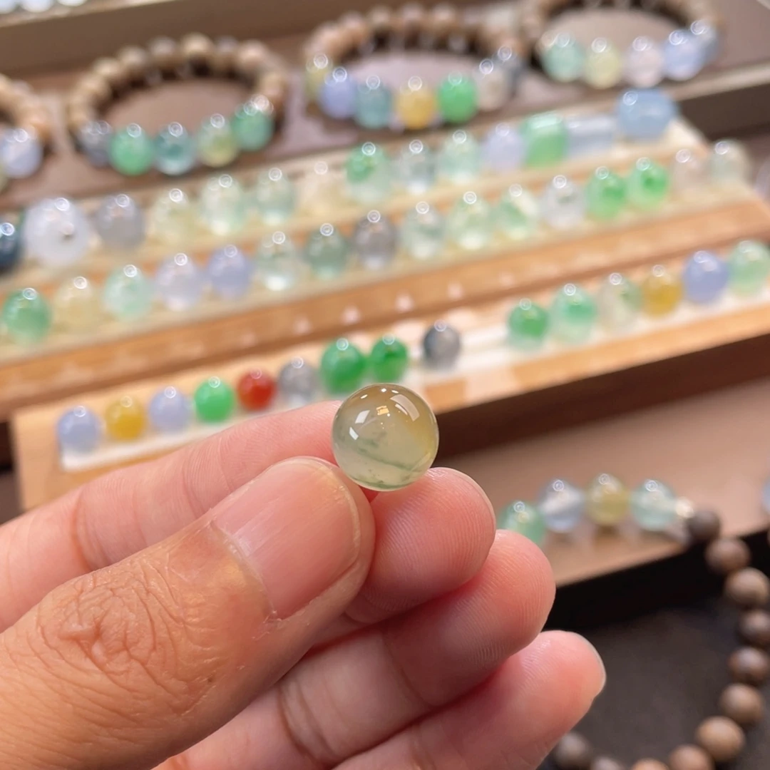 翡翠未镶嵌手链卡11.3黄加绿