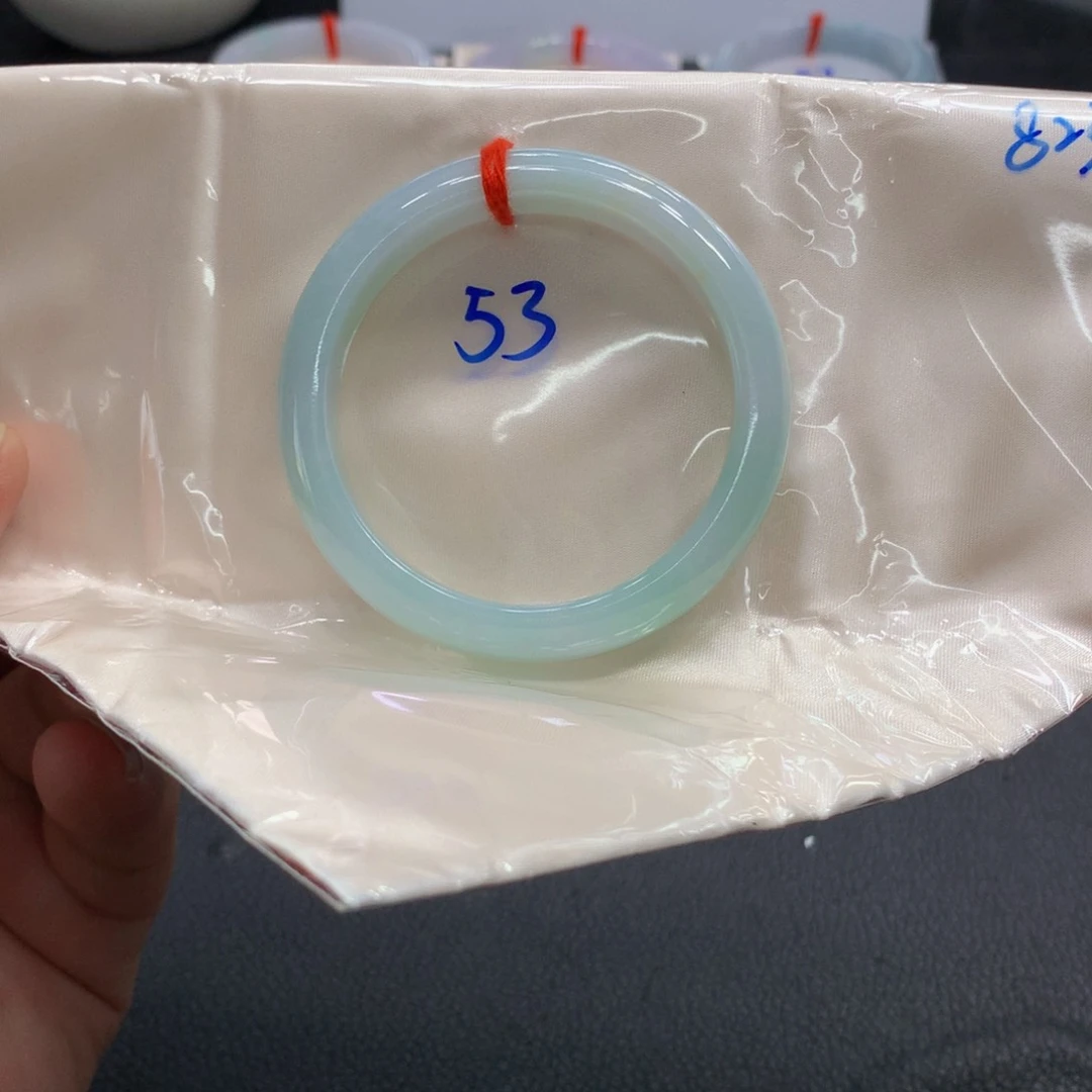 未镶嵌手镯翡翠翡翠手镯