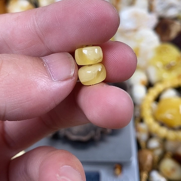 未镶嵌琥珀裸石我