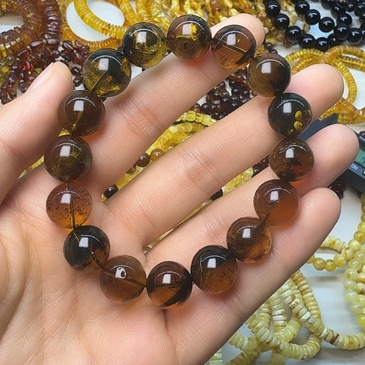 琥珀未镶嵌珠宝奇石