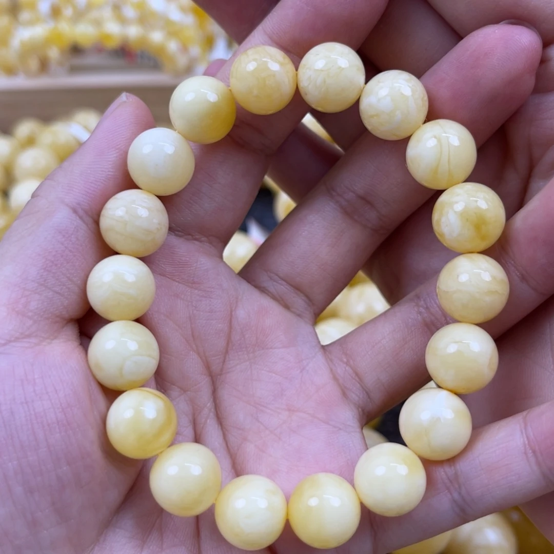 未镶嵌琥珀裸石微瑕11.5