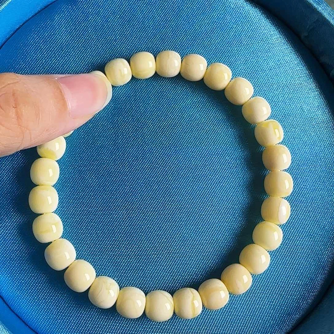 无***r手串蜜蜡未镶嵌蜜蜡俄料骨瓷白满蜡手串7.5mm