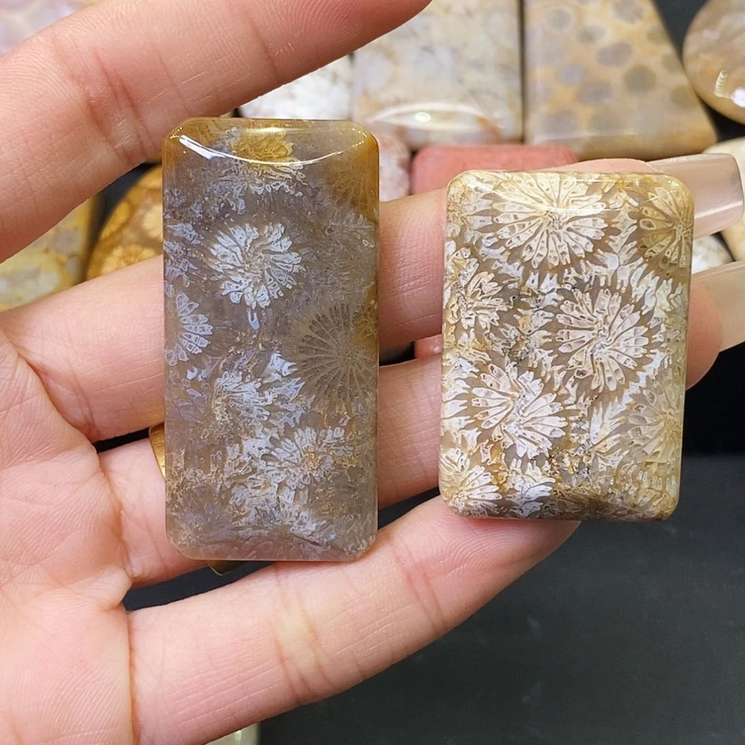 硅化玉颈饰合金薇**爱