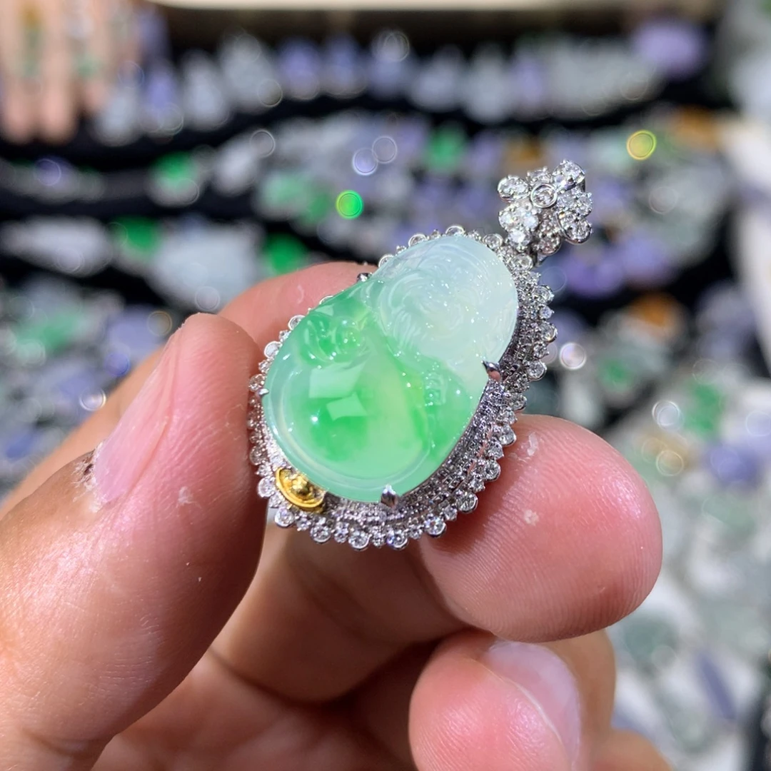 翡翠18K金镶嵌吊坠(不含链)