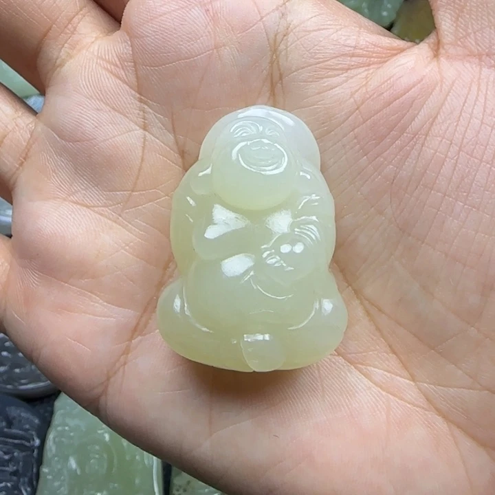颈饰未镶嵌和田玉