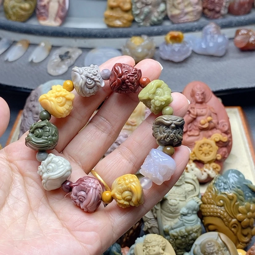 【闪购商品】定制石英质玉吊坠未镶嵌