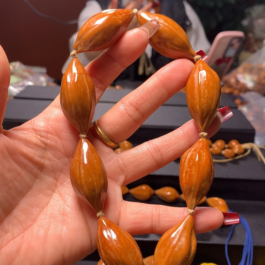 橄榄核手串/手链镇**.三花手串