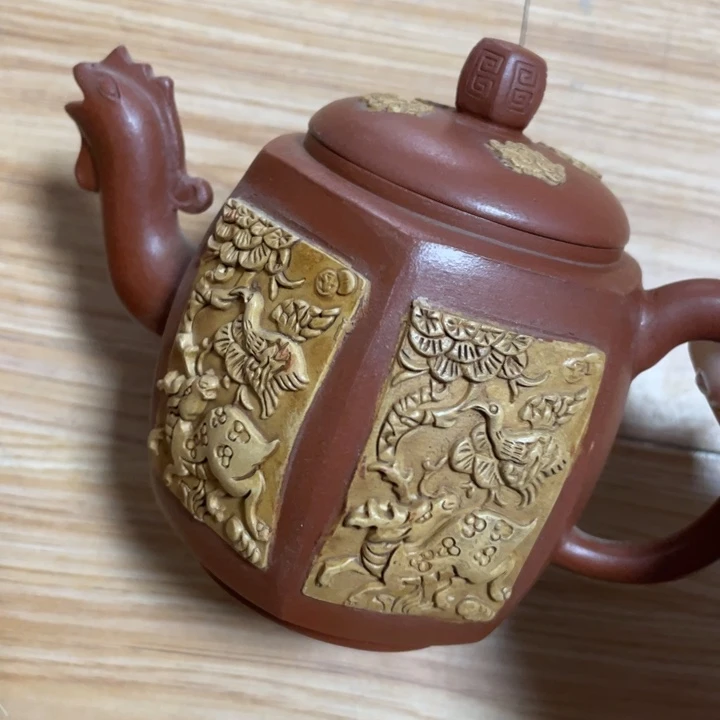 茶壶底槽青紫砂艺术作品