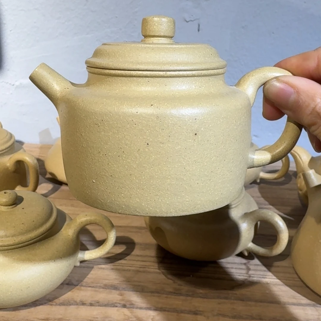 本山绿泥茶壶200毫升左右