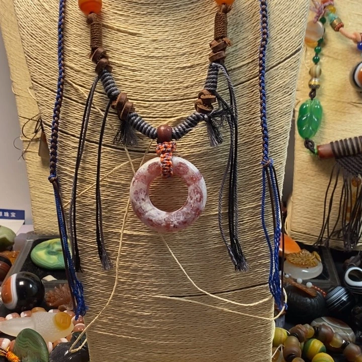 *****玛瑙/玉髓未镶嵌颈饰