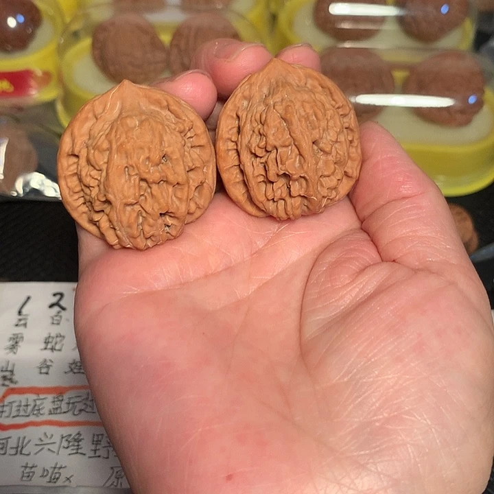 文玩核桃吊坠38尺马力