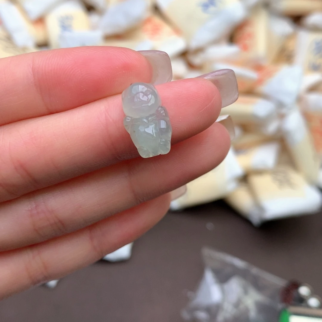 【闪购商品】翡翠挂件未镶嵌一