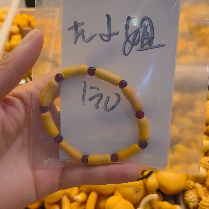 左***葫芦据路透图