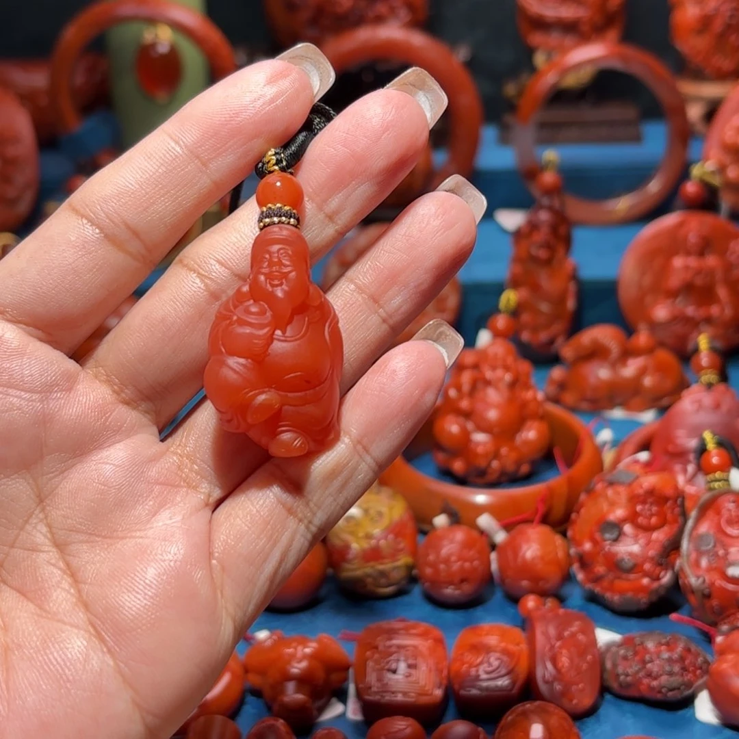 未镶嵌雕刻南红玛瑙