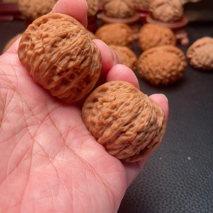 文玩核桃把件40全品山地磨盘