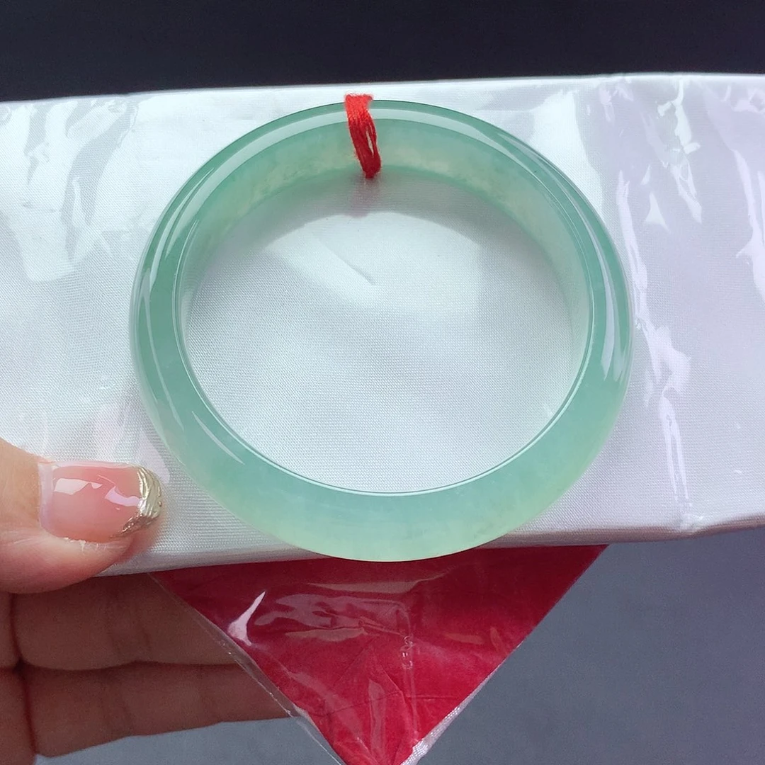 【闪购商品】翡翠手镯未镶嵌a 1