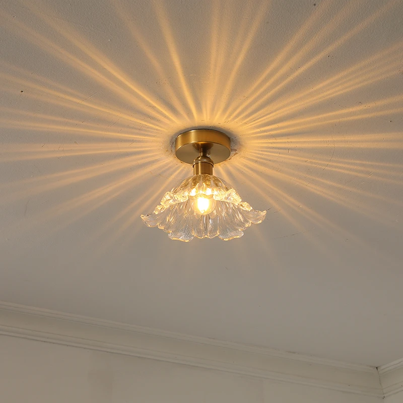 花瓣吸顶灯法式中古风创意玄关装饰灯2025新款造型个性设计过道灯