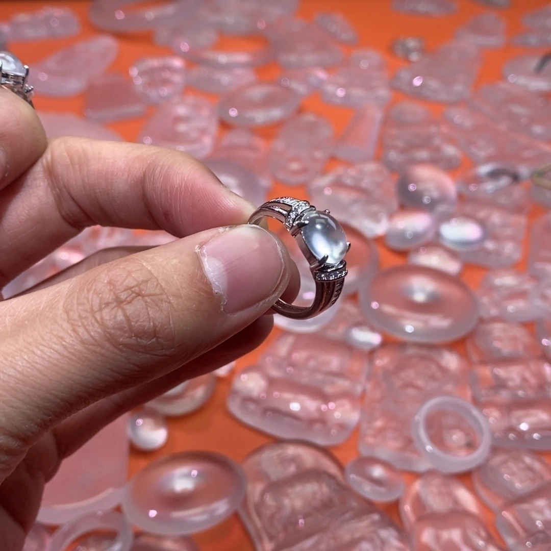 星***星石英质玉合金珠宝半成品