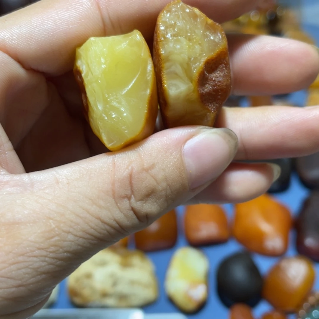 定制琥珀未镶嵌晨*波罗的海原石