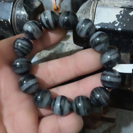 石英质玉未镶嵌手链