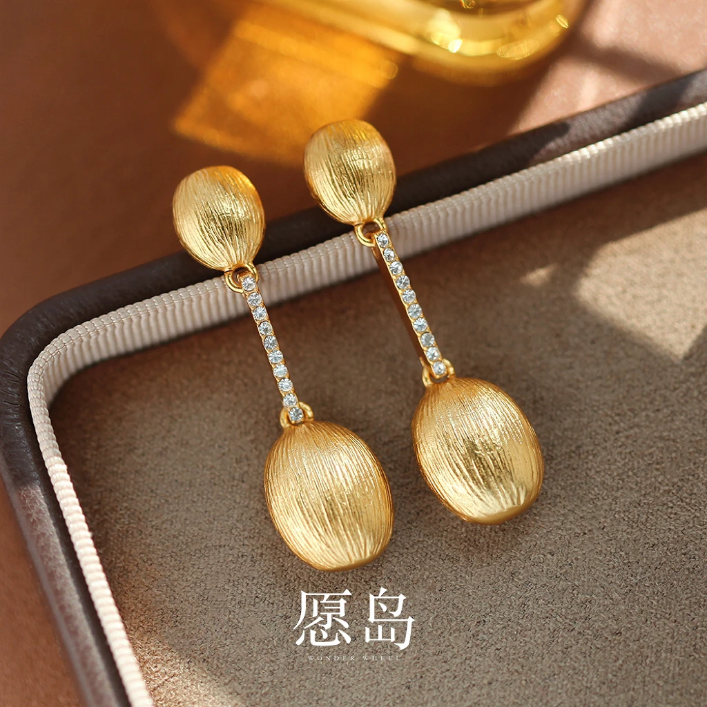 愿岛 黄铜合成锆石耳饰 法式复古气质拉丝金属链条流苏耳钉EH2339