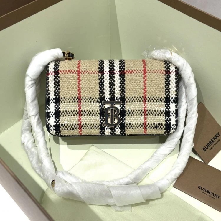 95新/博柏利/C5439390416/[251231zbbf]