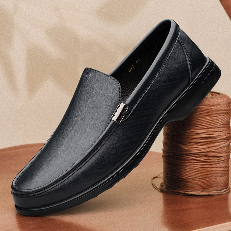 皮鞋男夏季新款英伦百搭高级感男鞋透气软底轻便一脚蹬懒人驾车鞋