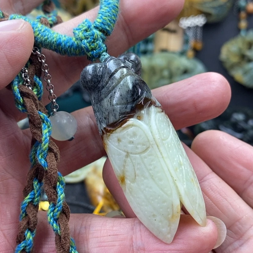 【闪购商品】蛇纹石玉未镶嵌吊坠