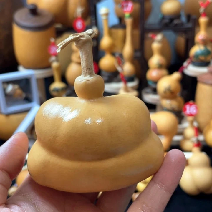 .**.葫芦岛市、哈吉拉大酒店了