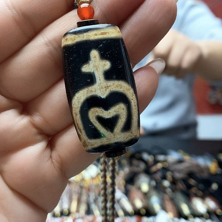 玛瑙/玉髓颈饰合金