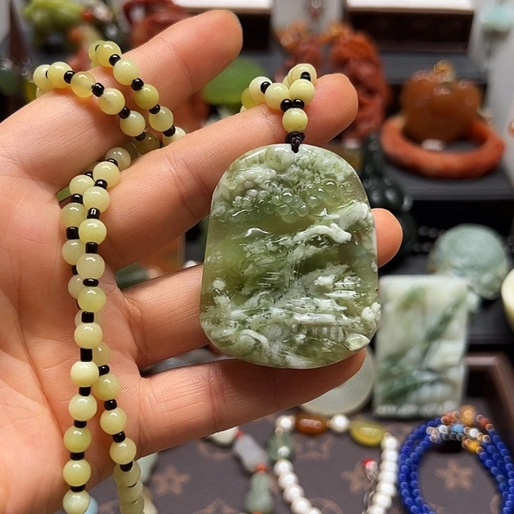 岫玉未镶嵌吊坠，，，