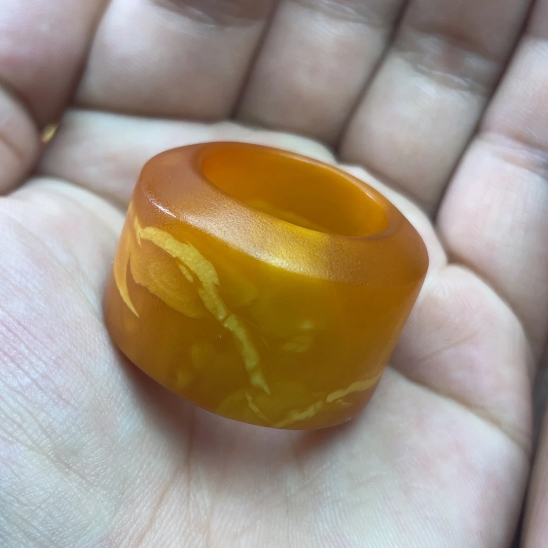 琥珀未镶嵌吊坠(不含链)