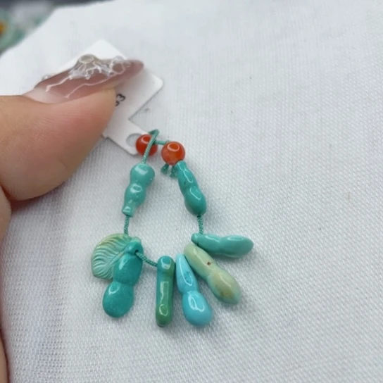 南红玛瑙未镶嵌珠宝奇石