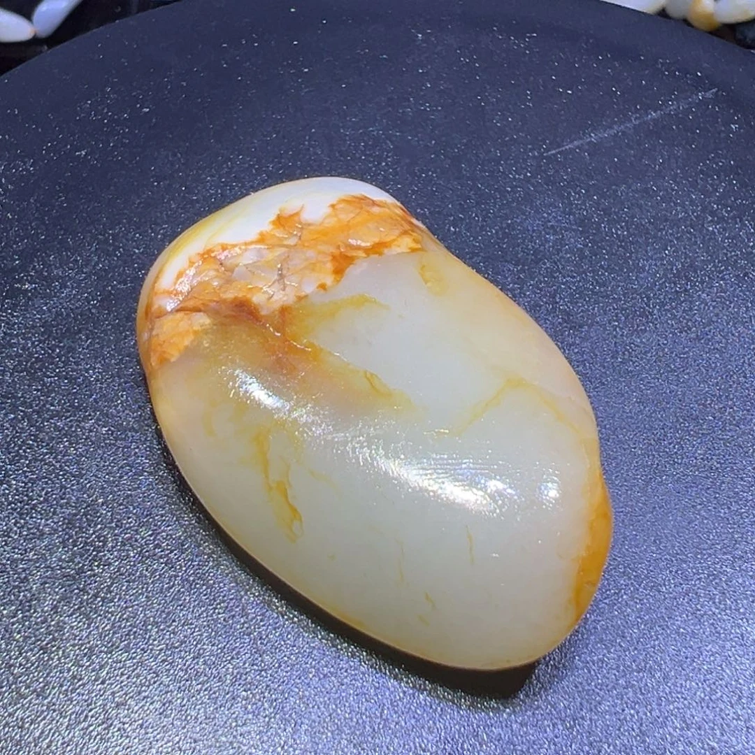 和田玉（子料）未镶嵌颈饰34克-62