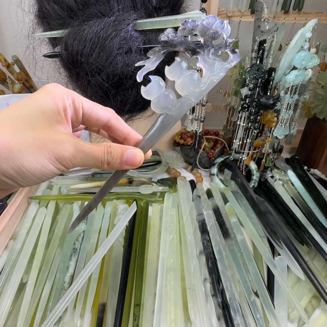 蛇纹石玉未镶嵌发饰