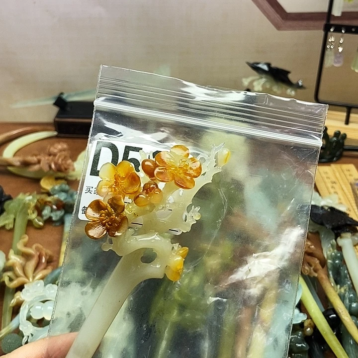 z***q蛇纹石玉合金发饰