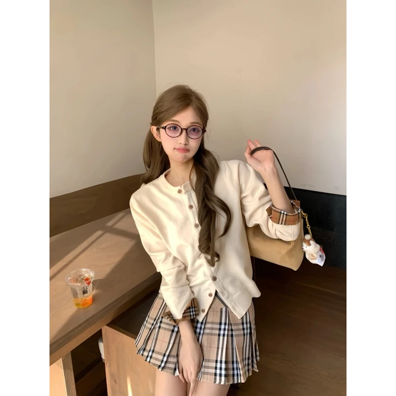 2025新款拼接格子针织开衫春季新款洋气独特圆领毛衣套装-7013