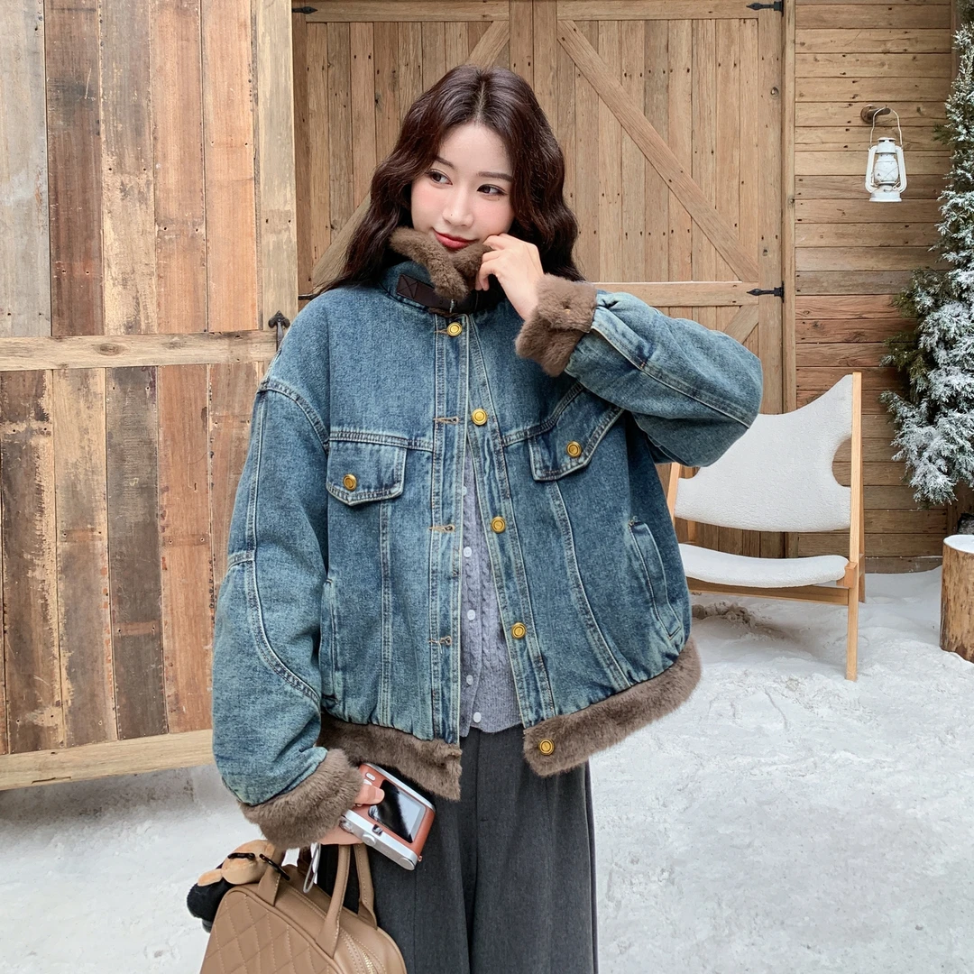 皮毛一体羊羔毛牛仔外套女2025冬季新款巨好看的复古洋气别致棉服