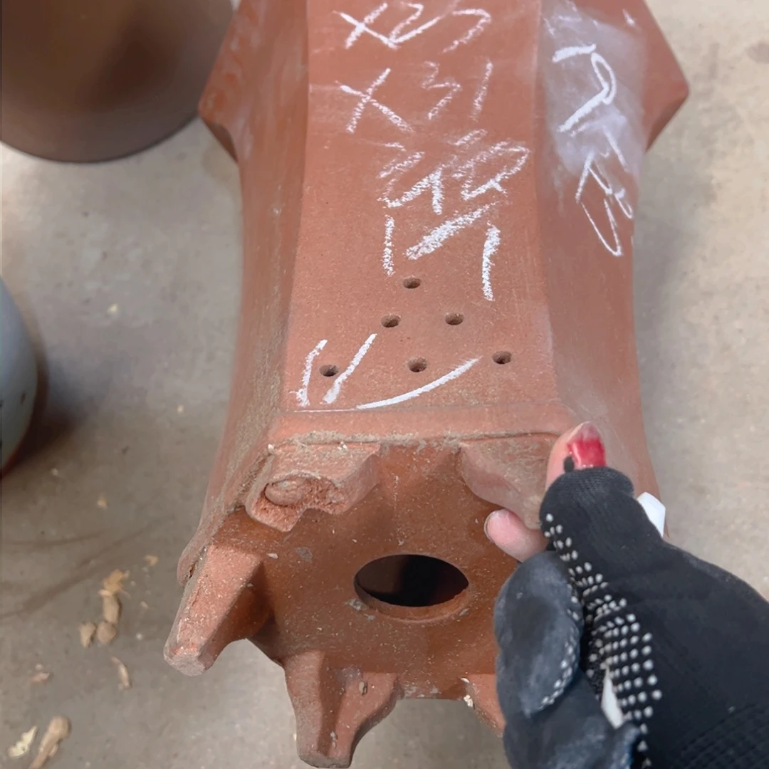 紫砂19………………………………