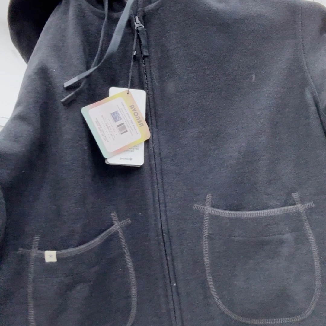 玉***糖羊皮（革）马毛好吧那我们也睡一晚上